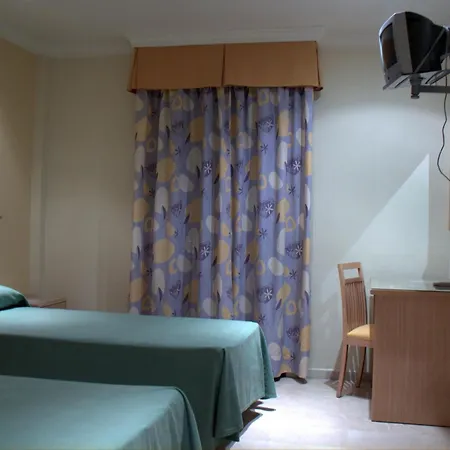 Hotel Girasoles 2*