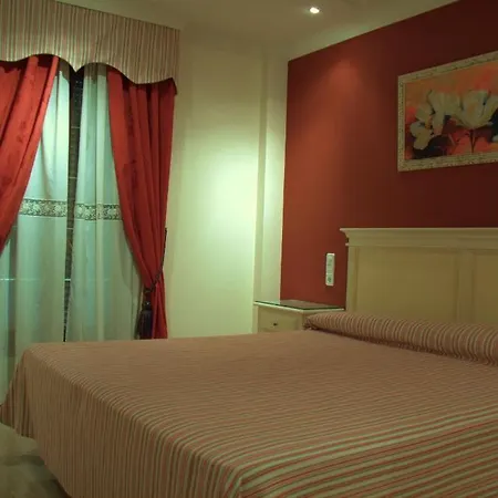 Hotel Girasoles